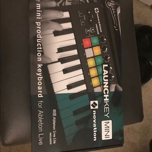 Novation Launchkey Mini Mk2 25-Key USB